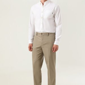 Pantalón Signature Iron Free Khakis, Straight Fit con Stain Defender​