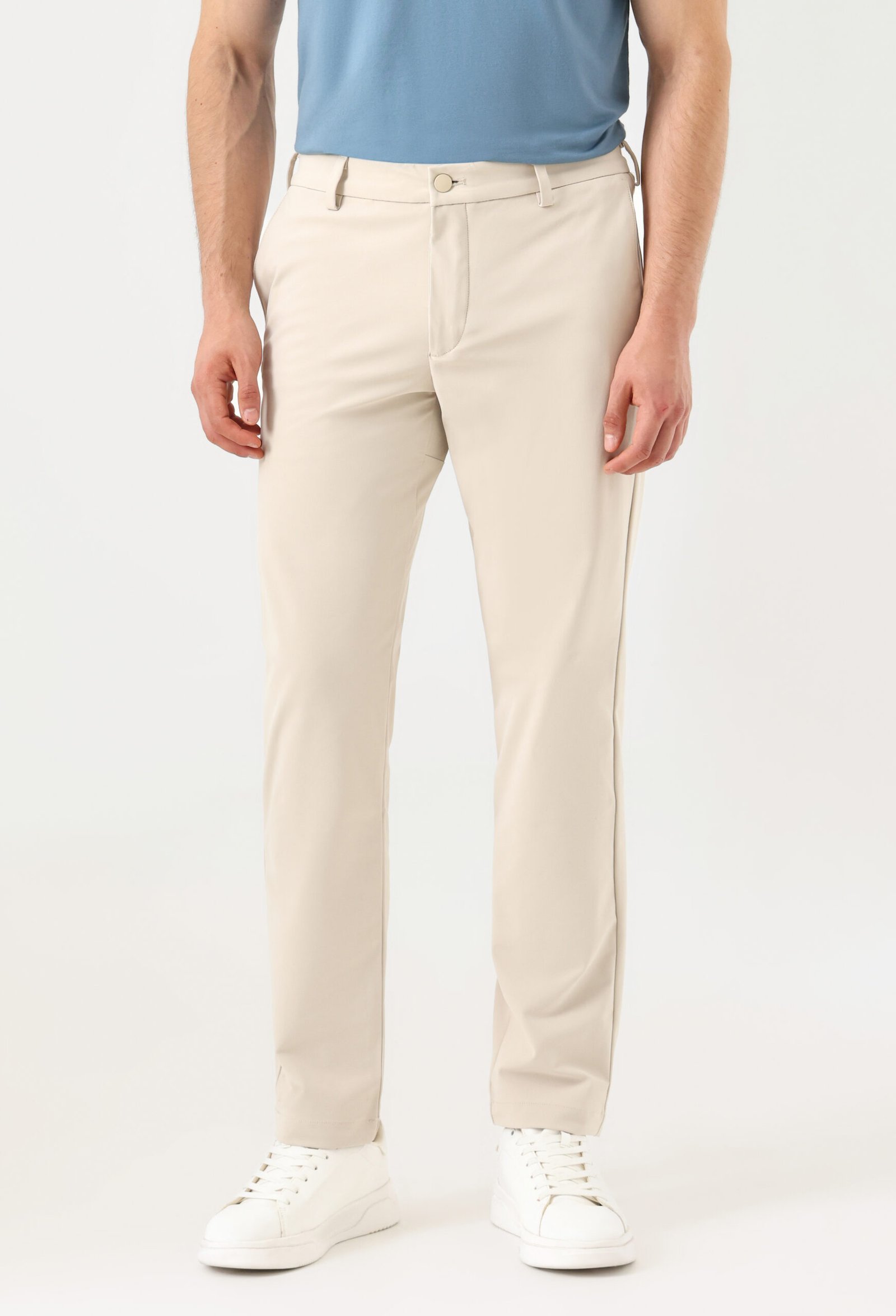 Pantalón Go Airweave Chino, Slim Fit - Imagen 2