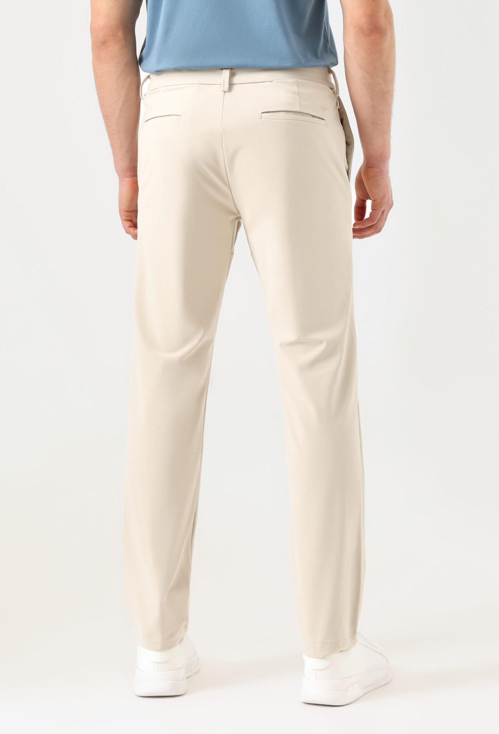 Pantalón Go Airweave Chino, Slim Fit - Imagen 4