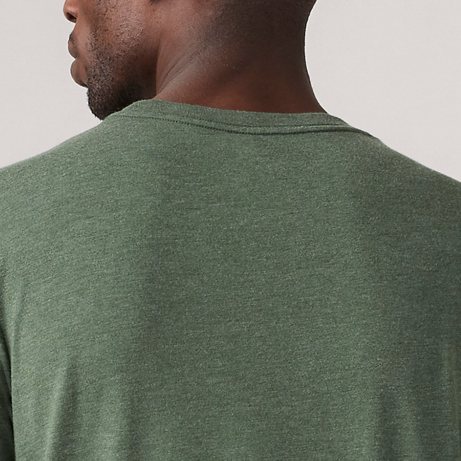Polera Graphic Crewneck - Imagen 4