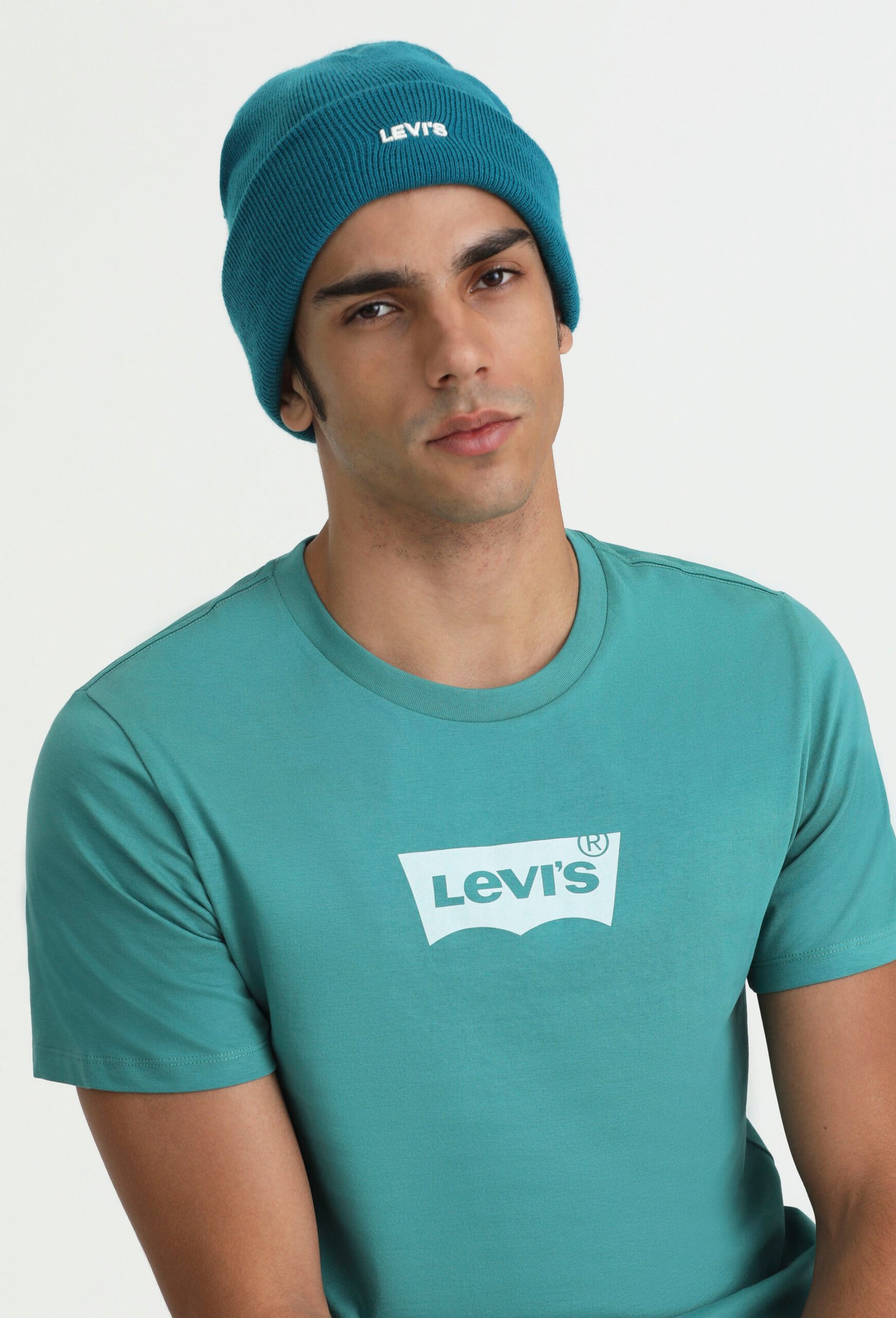 Polera Graphic Crewneck - Imagen 6
